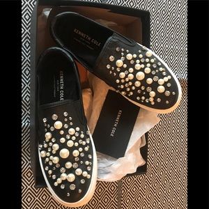 Kenneth Cole black leather slip ons worn once!